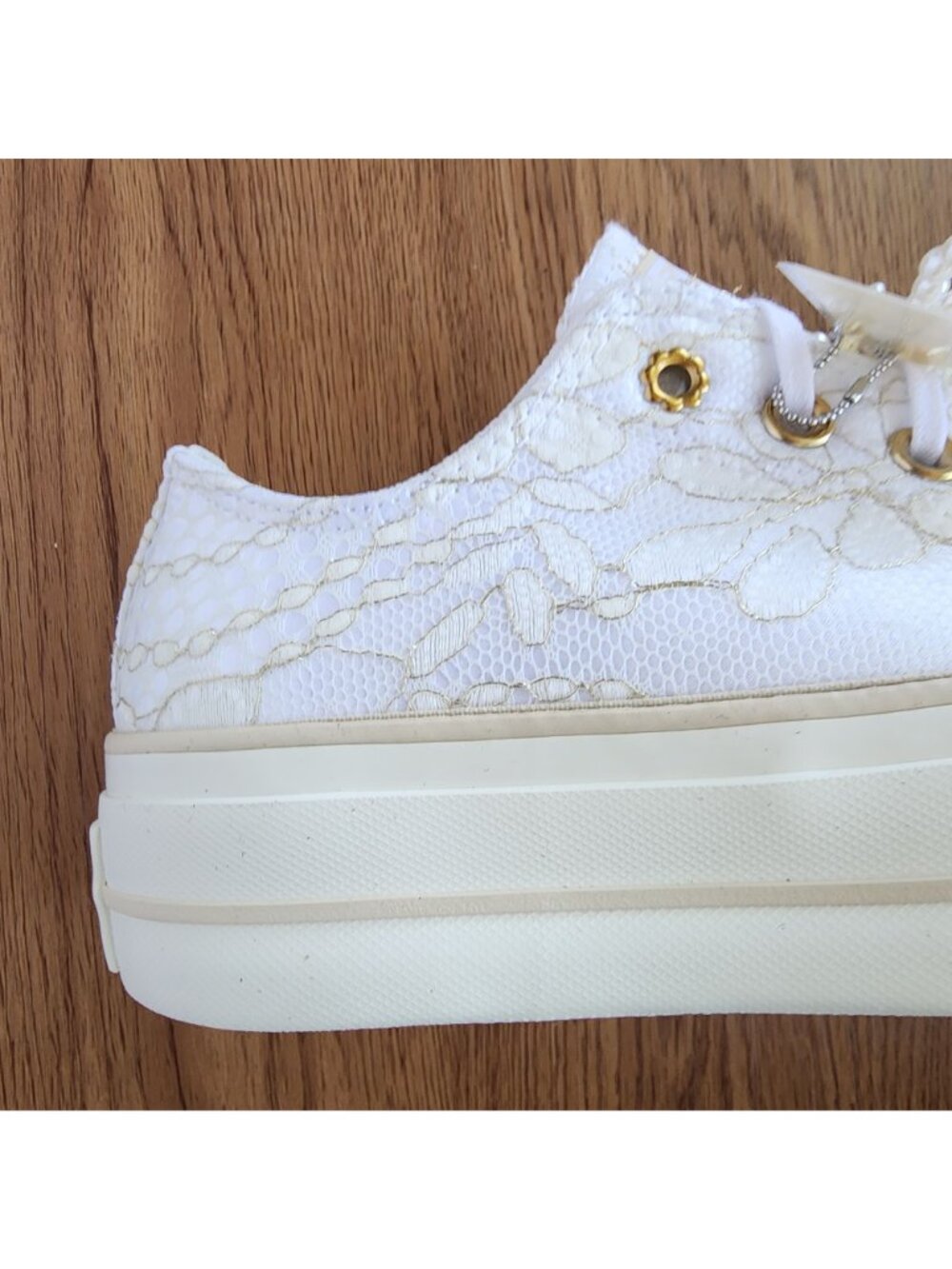 Converse Chuck Taylor Platform Pearls Lace 8.5 Women Shoes Party Sneaker A15197C - Picture 13 of 16